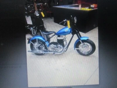 Motocicleta Mustang vintage BRONCO Foto 1 de 4