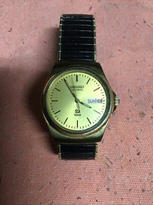 Seiko Men's Black Watch - SQ100 - Picture 1 of 3