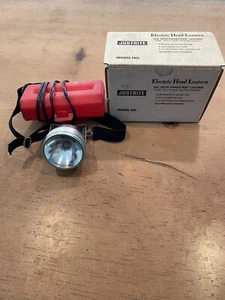 Justrite Electric Head Lantern - Picture 1 of 4