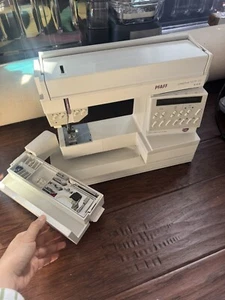 pfaff creative 1473 cd sewing machine - Picture 1 of 8