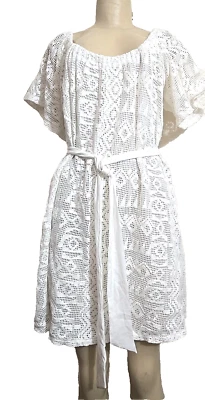 Vestido Banana Republic Crochet Blanco Mediano Usado en Excelente Condición Hasta la Rodilla Forrado Algodón Encaje Foto 1 de 4