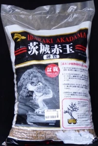 Bonsai - Set: 2 x Akadama 12,5 Liter - grobe Körnung 6 - 12 mm Extra Quality - Bild 1 von 1