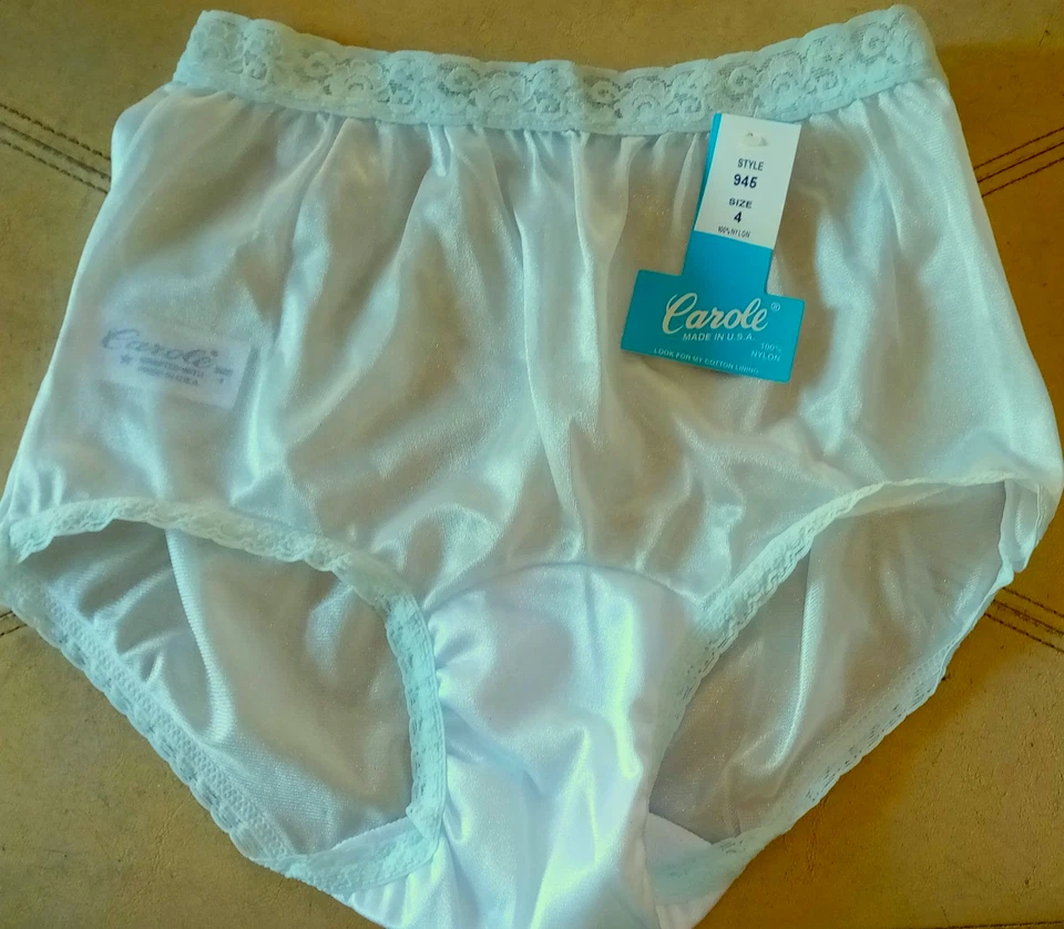 复古 CAROLE ULTRA SHEER SHY 蓝色尼龙和蕾丝少女裤 4/XS — 第 1/1 张图片