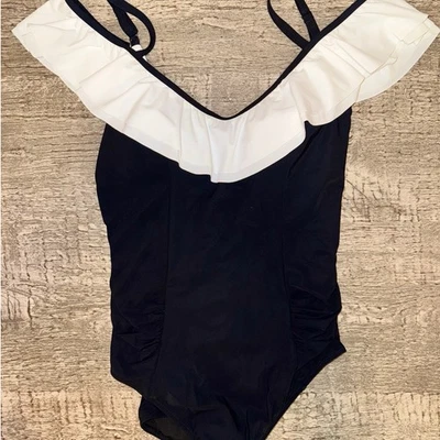 Traje de baño Gottex de una pieza con volantes | Traje de baño retro elegante vintage blanco y negro talla 16 Foto 1 de 4