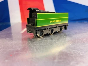 Hornby OO Batalla de Gran Bretaña y West Country clase ¡Licitación no motorizada! #RR - Imagen 1 de 5
