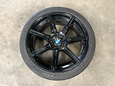 ⭐Llanta de competición BMW F10 M5 2012-2016 TIPO 601 NEUMÁTICO 9X20 NEGRO OEM LOTE 2482 Foto 1 de 4