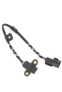 RPM / Crankshaft Sensor fits HYUNDAI GETZ TB 1.1 02 to 06 G4HD 3931002600 - Picture 1 of 2