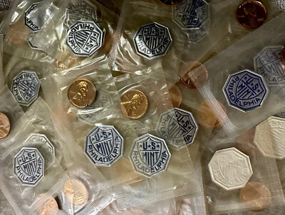 1962 Proof Lincoln Cent (one Coin) In Org. Mint Cello With Mint Token (As Shown) - Image 1 of 4