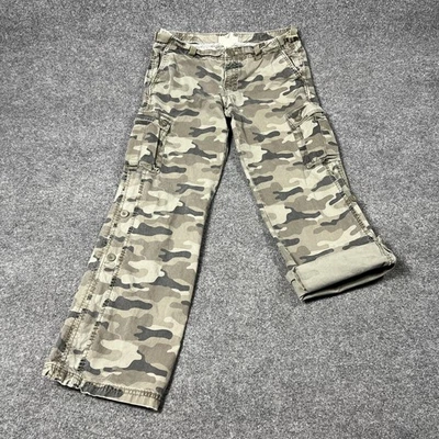 Old Navy Cargo Pants Womens Medium Camo 100% Cotton Adjustable Waist Roll Up - Image 1 of 4
