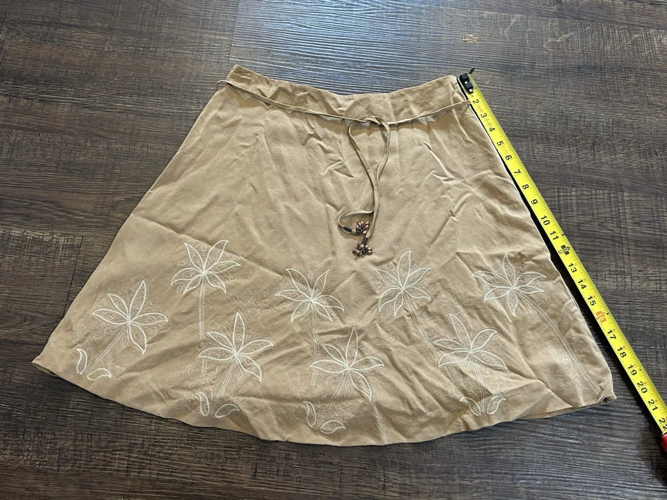 Falda Tommy Bahama Para Mujer 100% Fregadero Marrón Con Corbata y Detalle Floral Talla 6 Foto 1 de 4