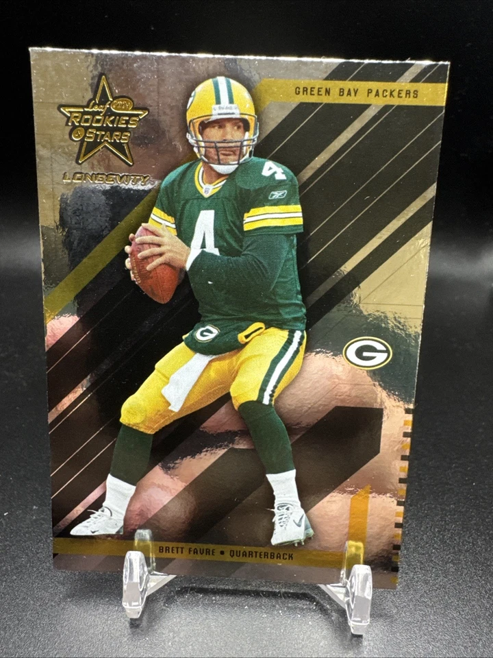 2004 Leaf Rookies and Stars Longevity #34 Brett Favre - Image 1 of 2