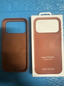 Apple iPhone 17 Pro Max Silikon Case mit MagSafe und Kamerasteuerung: - Bild 1 von 3