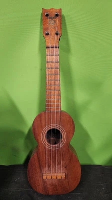 Vintage Y KE KE Ukulele 1920s? KOA WOOD 26-Inch HAWAII - Image 1 of 4