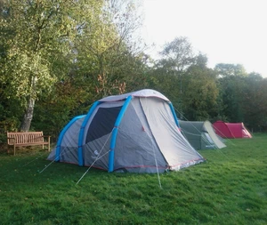 Air Seconds Quechua Family 4.1 XL Inflatable Tent - Picture 1 of 3