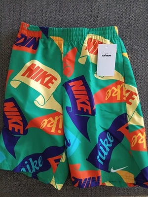 NUEVO CON ETIQUETAS NIÑOS NIKE YOUTH XL MULTICOLOR NIKE BAÑADOR/PANTALONES CORTOS LOGO NUEVO,,MIRA  Foto 1 de 4