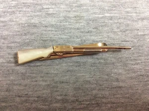 Vintage Swank Gold Tone Pump Shotgun w/MOP Stock Tie Bar Clip - Picture 1 of 3