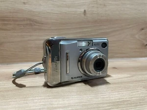 Fujifilm FinePix A Series A400 Digital Camera - Getestet - Funktioniert ✅⭐️ - Bild 1 von 9