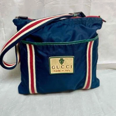 复古、稀有、古驰、尼龙、红色、白色和蓝色单肩包斜挎包 — 第 1/4 张图片