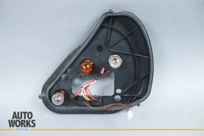 04-09 Jaguar XJ8 XJR VDP X350 Rear Right Side Tail Light Bulb Socket Housing OEM - Image 1 of 4