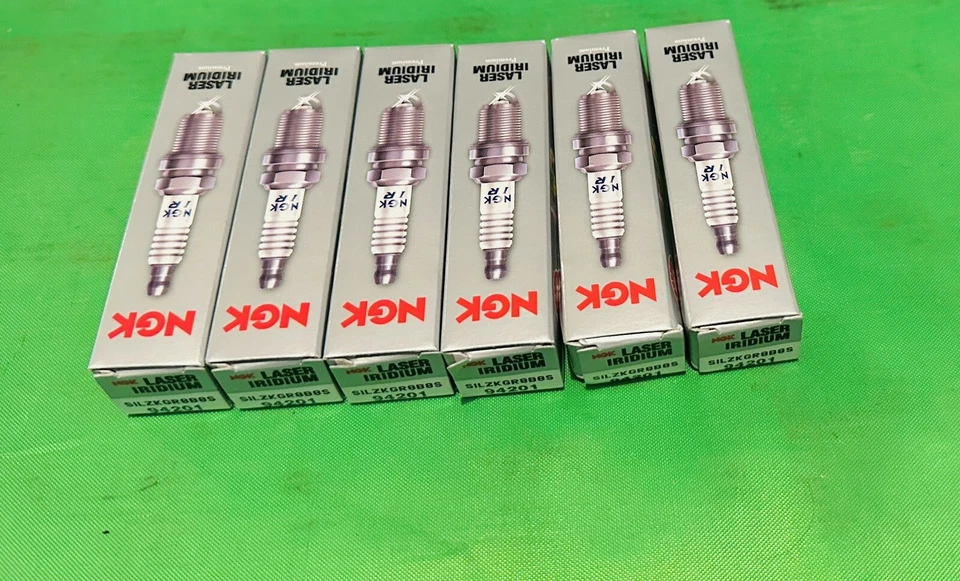 BMW 240 340 440 540 740 X4 X5 B58 3,0 L Motor OEM NGK 94201 Bujías 6 piezas Foto 1 de 1