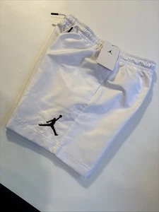 AIR JORDAN Kids Shorts SMALL White Jumpman Woven Mesh Lined Drawstring NEW - Picture 1 of 4