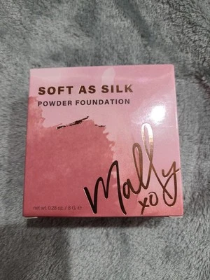 Mally Beauty Soft as Silk Powder Foundation - Deep -  Lightweight Matte Finish - Image 1 of 4