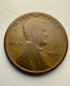 Rarer Date 1922-D Lincoln Cent Nice Details No Reserve Auction!! - Picture 1 of 6