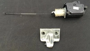 Holden Commodore VY VZ sedan Executive Acclaim BOOT LOCK RELEASE remote actuator - Bild 1 von 1