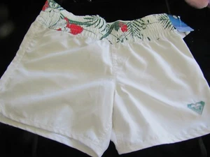 Pantalones cortos con estampado de trasero talla 8 Roxy para dama PVP $59,95 - Imagen 1 de 7