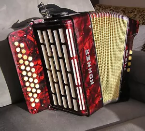 Hohner Diatonische Handharmonika III B, spielbereit gepflegter Zustand - Bild 1 von 5