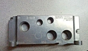 FESTO IEPR-03-7.0 18749 PNEUMATIC END PLATE NEW QUANTITY!! - Picture 1 of 3