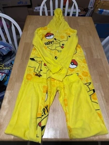 Unisex Size 14/16 Large Pikachu Pokemon Pajamas Sleepwear Comfort Pika Union - Picture 1 of 2