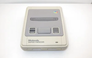 Late model  SFC Nintendo Super Famicom Console  " HVC-002 " SNES   TESTED  20733 - Picture 1 of 5