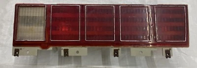 78 雪佛兰蒙特卡罗尾灯制动灯反转信号备份雪佛兰 — 第 1/4 张图片