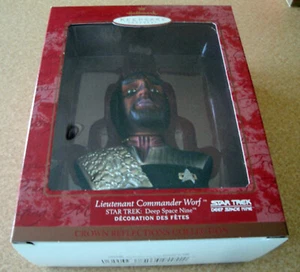 HALLMARK Reflections Vidrio Soplado a Mano Star Trek WORF Adorno de Navidad 2000 Sin usar y en caja - Imagen 1 de 3