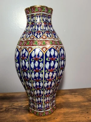 Un magnífico jarrón de porcelana hecho a mano en forma de oliva Maitland Smith, Tailandia, años 80 Foto 1 de 4