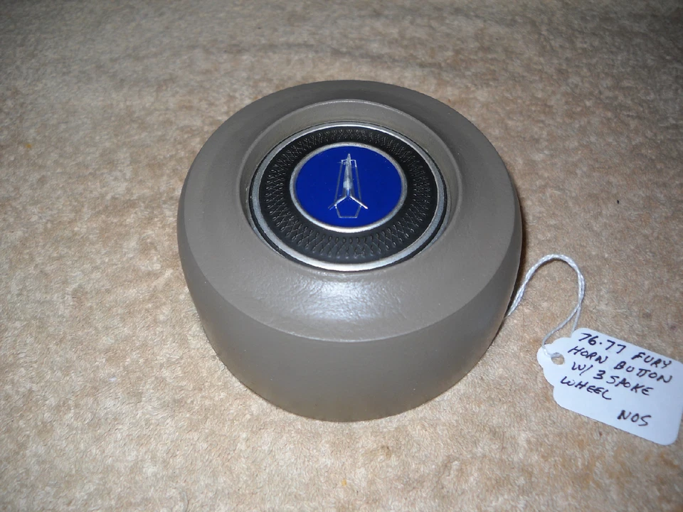 NOS Mopar 1976-1977 Plymouth Fury Gran Fury Horn Button with 3 Spoke Wheel - Image 1 of 1