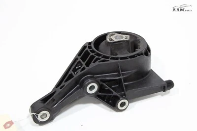 2012-2016 BUICK LACROSSE 2.4L FWD FRONT AUTOMATIC TRANSMISSION MOUNT BRACKET OEM - Image 1 of 4