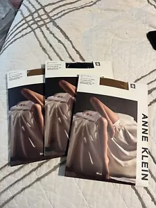 Anne Klein Pantyhose Polished Sheer Nude Queen 2X Control Top Reinforced Toe - Picture 1 of 3