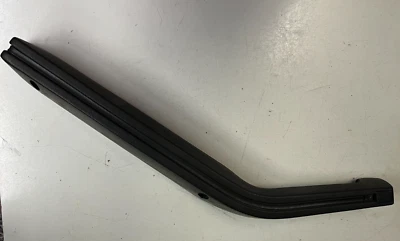 Manija de puerta, reposabrazos, lado izquierdo, negro FIAT X1/9 o Fiat 124 Spider (1974-1985) Foto 1 de 4