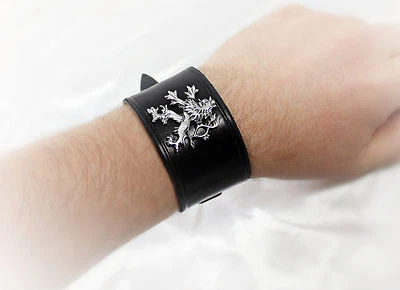 Brazalete/pulsera de cuero medieval de león -- Lannister/joyería/plata/armadura/brazaletes Foto 1 de 4