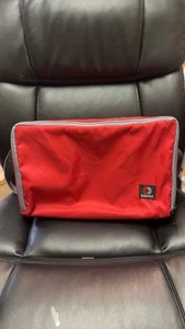 Case Logic 60 Cassette Tape Carrying Case Double Sided Padded Storage Strap Red - Picture 1 of 6