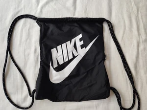Nike Schwarz Logo Kordelzug Sportschuhe Sneaker Tasche BESCHÄDIGT ST29 - Bild 1 von 10