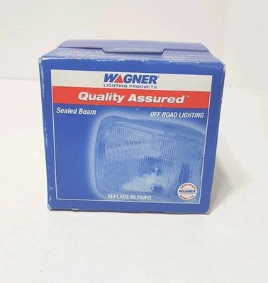Brand New In The Box Wagner 4414 Sealed Beam Signal Bulb 12V - Image 1 of 4