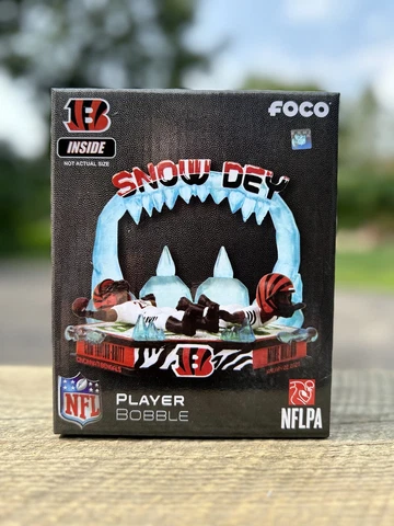 Cincinnati Bengals Snow Dey Who Dey Mini Bobblehead Scene FOCO NEW ORIG FOCO BOX Cover