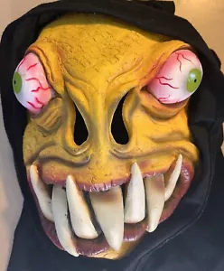 Alien Monster MASK w/ Bulging Eyes Teeth With Black Fabric Cloth Neck Cover Hood - Picture 1 of 5