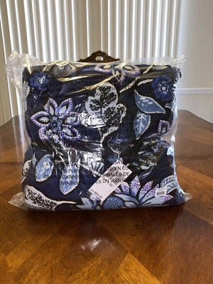 NWT Vera Bradley Throw Blanket Tropic Tapestry - Image 1 of 2