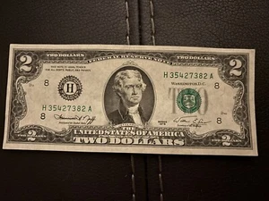 1976 $2 Dollar Bill Error (Miscut/Misaligned) H35427382A - Picture 1 of 4