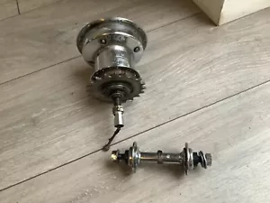 1963 40 H Dyno Hub + Raleigh Logo 32 H Front Hub Not Bad For Age Use/ Restore - Picture 1 of 12