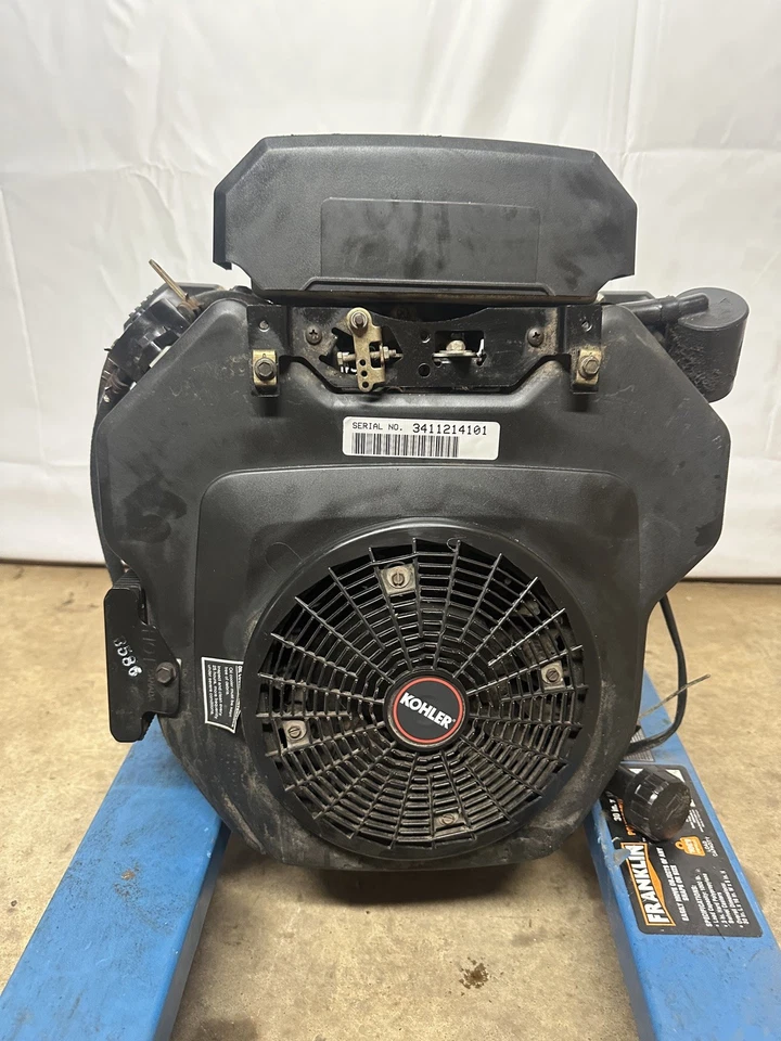 KOHLER 23.5 HP V TWIN CV730S 725CC GOOD RUNNING ENGINE MOTOR for John Deere - Image 1 of 4